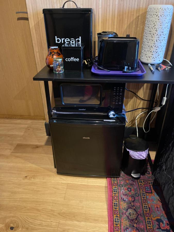 Novas Nook, Marshalls Камелфорд Екстериор снимка